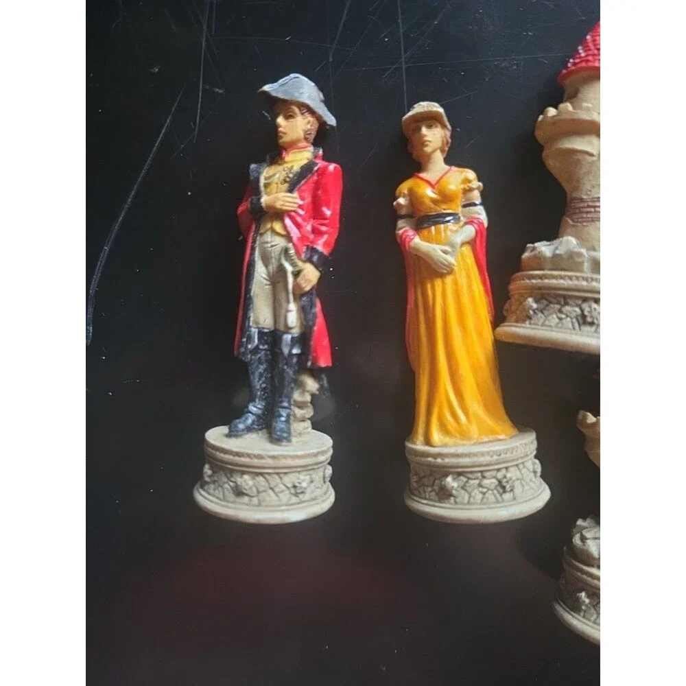 The Chessman Napoleon REPLACEMENT Chess Pieces W.U. 2000 Lot Of 10